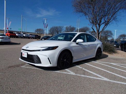 Certified 2026 Toyota Camry LE w/ Convenience Package image 2