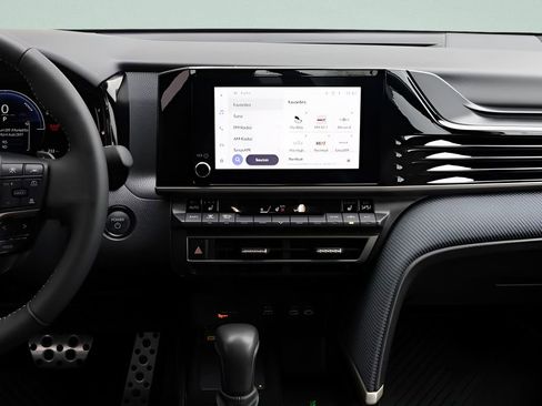 Certified 2025 Toyota Camry SE w/ Convenience Package FWD image 34