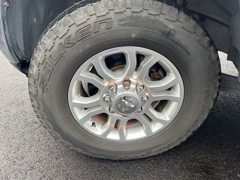 Used 2014 RAM 2500 Laramie w/ HD Snow Plow Prep Group image 7