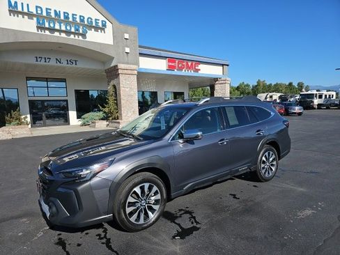 Used 2024 Subaru Outback Touring XT image 2