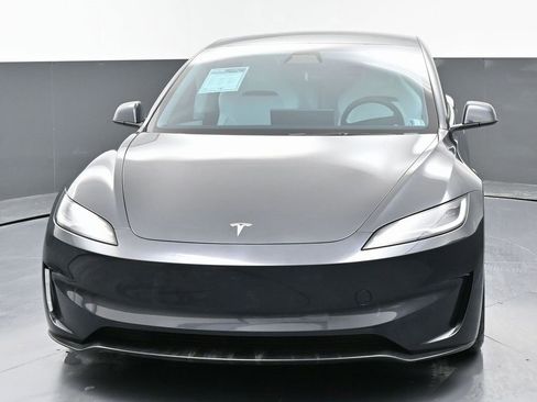 Used 2024 Tesla Model 3 Performance image 4