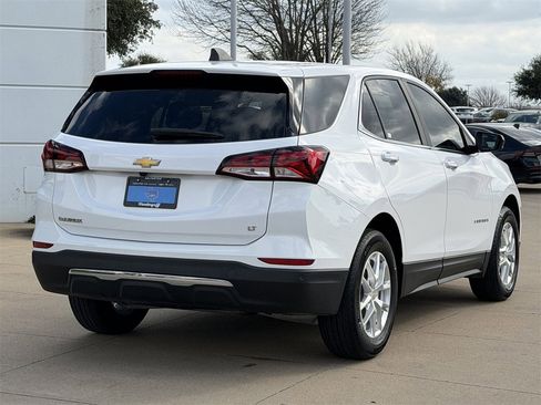 Certified 2024 Chevrolet Equinox LT image 4