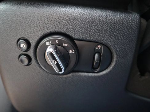 Used 2015 MINI Cooper S FWD image 32