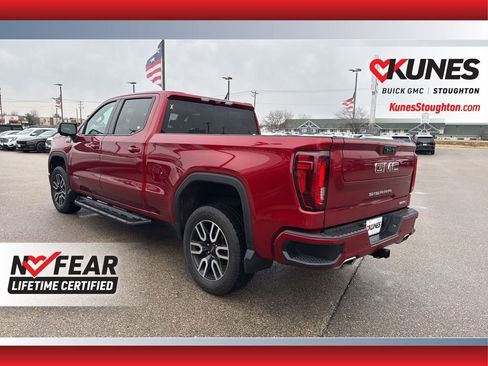 Used 2023 GMC Sierra 1500 AT4 w/ Technology Package image 9
