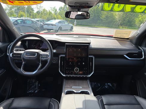 Used 2024 GMC Acadia Denali w/ LPO, Floor Liner Package FWD image 30