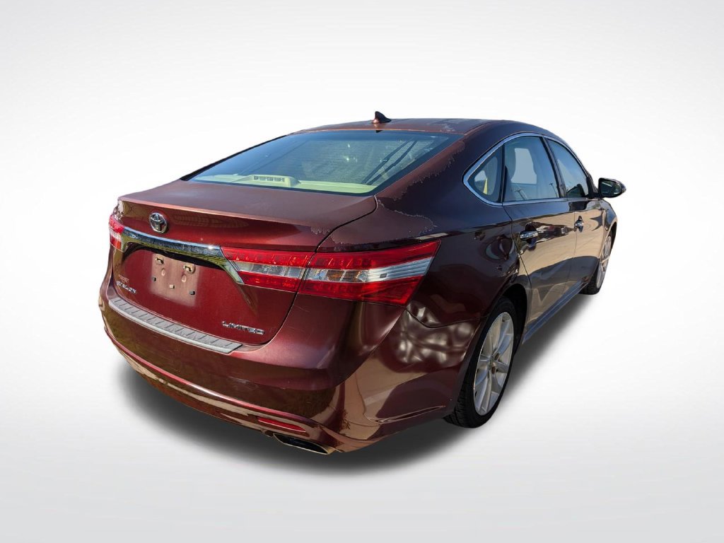 Used 2013 Toyota Avalon Limited FWD image 15