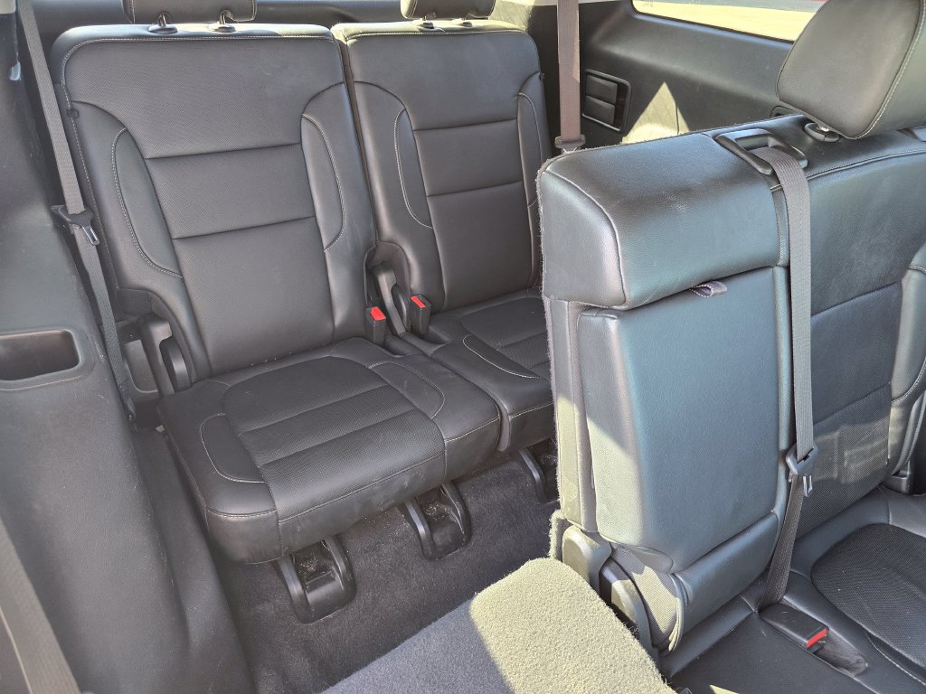 Used 2023 GMC Acadia SLT FWD image 20