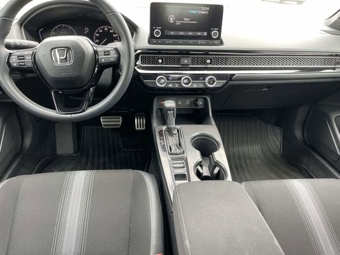 Used 2025 Honda Civic Sport image 13