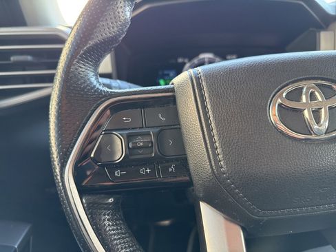 Used 2024 Toyota Tundra Limited image 24