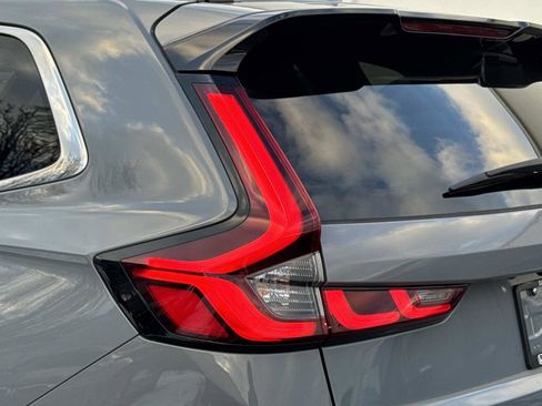 Certified 2023 Honda CR-V Sport Touring image 31