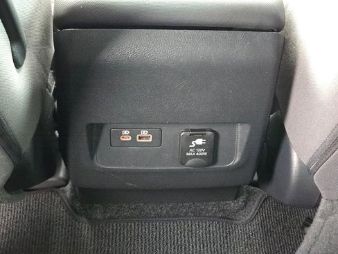 Used 2023 Nissan Frontier SV w/ SV Convenience Package RWD image 23