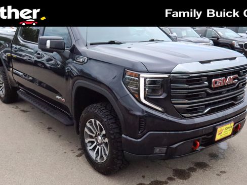 Used 2022 GMC Sierra 1500 AT4 w/ AT4 Premium Package AWD/4WD image 1
