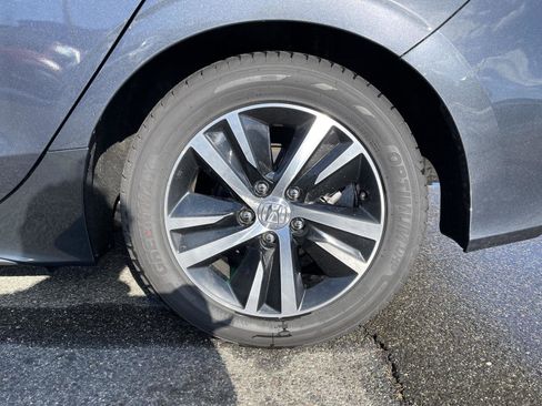 Used 2024 Honda Civic LX image 23