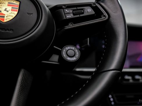 Used 2022 Porsche 911 Turbo S image 49