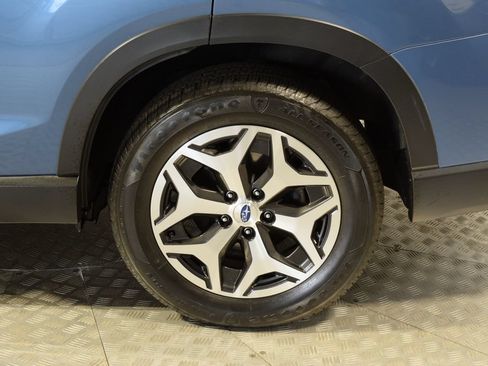 Used 2022 Subaru Forester Premium AWD/4WD image 38