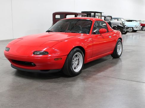 Used 1990 MAZDA MX-5 Miata RWD image 11
