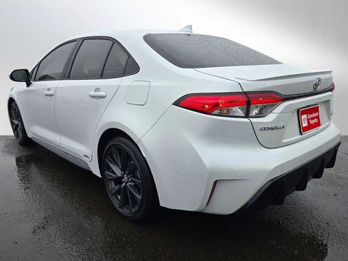 Certified 2026 Toyota Corolla SE image 6