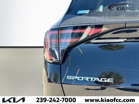 New 2026 Kia Sportage EX FWD image 10