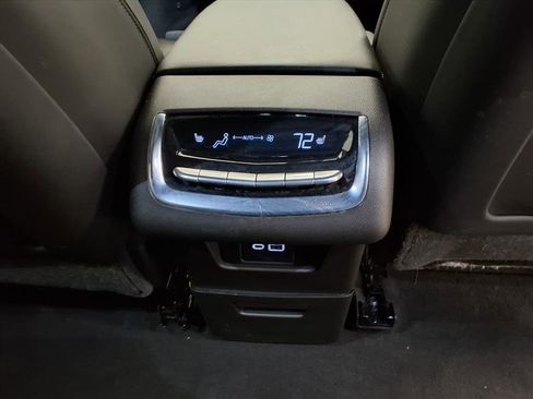 Certified 2023 Cadillac XT6 Premium Luxury w/ Technology Package image 15