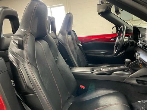 Used 2016 MAZDA MX-5 Miata Grand Touring RWD image 15