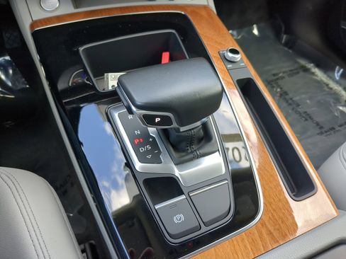 Certified 2022 Audi Q5 2.0T Premium Plus w/ Premium Plus Package image 30