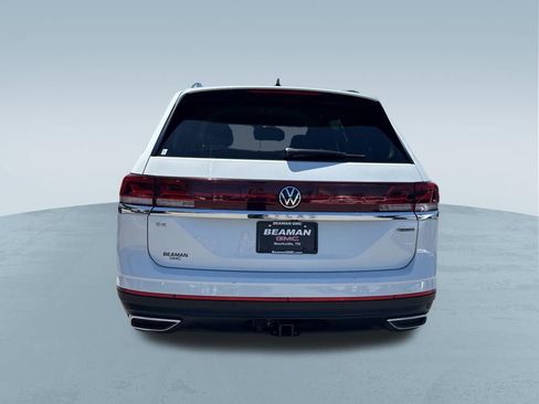 Used 2025 Volkswagen Atlas SE AWD/4WD image 7