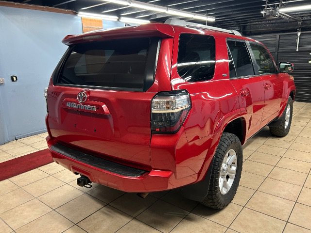 Used 2016 Toyota 4Runner SR5 AWD/4WD image 25
