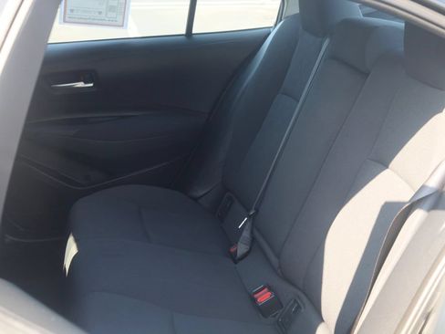 Used 2020 Toyota Corolla LE FWD image 28