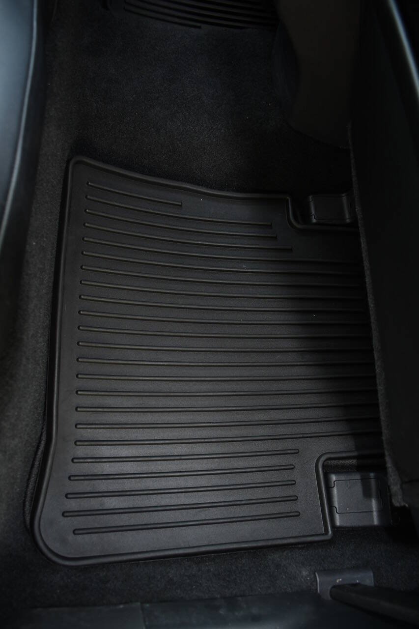 Used 2020 Nissan Maxima 3.5 SL w/ Floor Mat Group FWD image 22