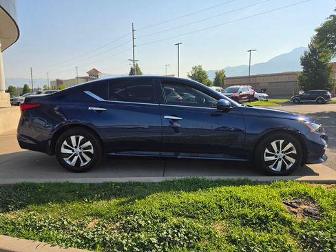 Used 2022 Nissan Altima 2.5 S w/ Driver Assist Package FWD image 4