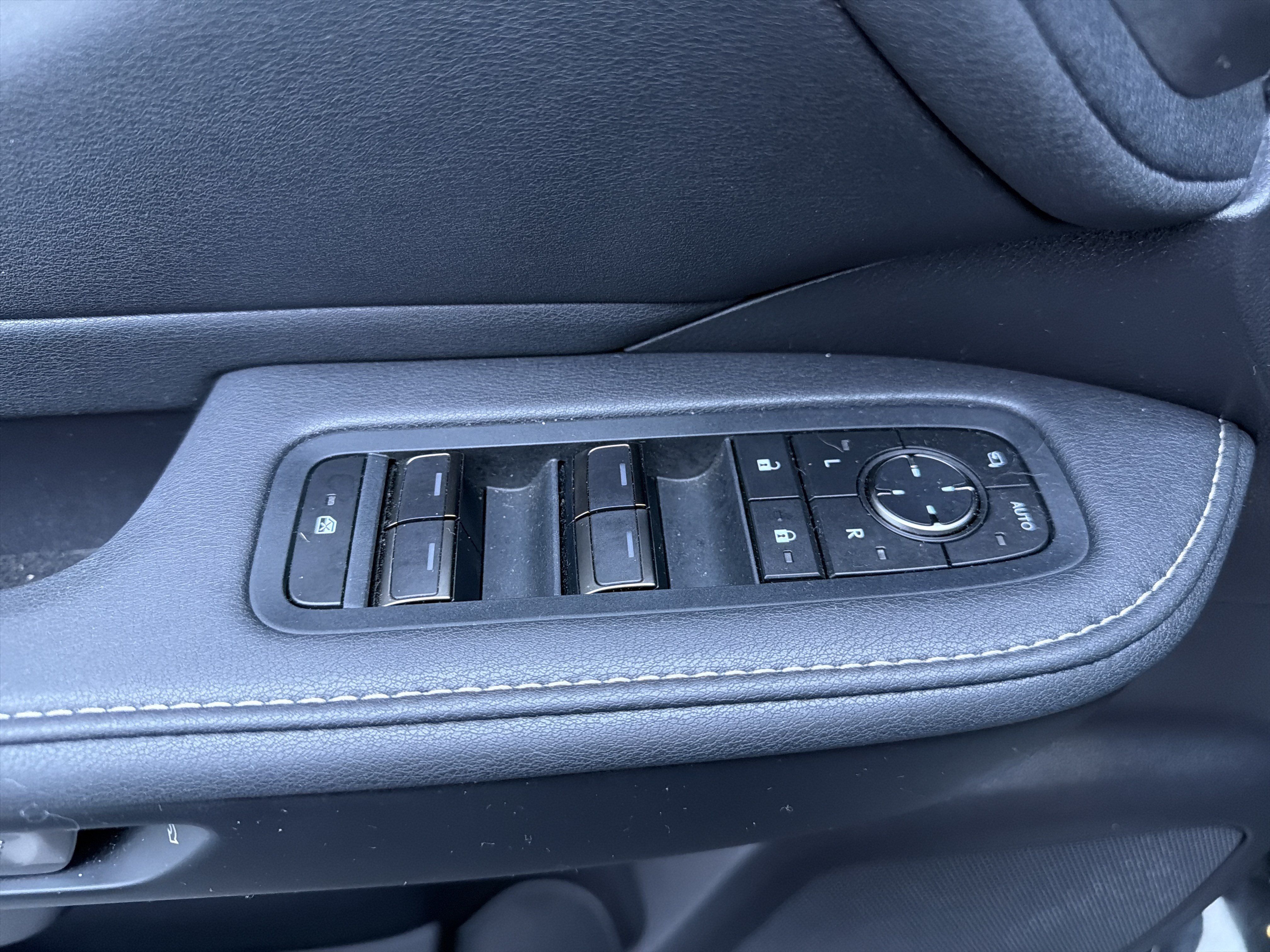 Used 2026 Lexus TX 350 AWD w/ Technology Package image 16