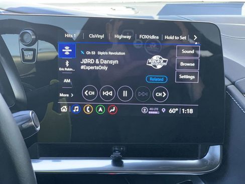 Certified 2023 Chevrolet Corvette Stingray Coupe w/ Z51 Performance Package image 10