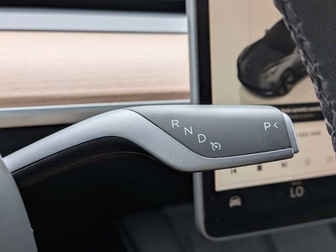 Used 2023 Tesla Model 3 Standard Range RWD image 27