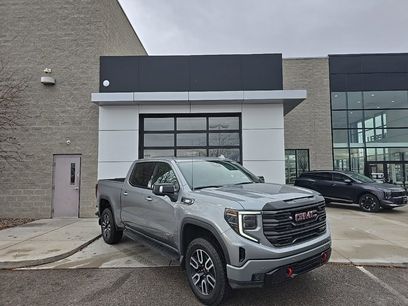 Used 2025 GMC Sierra 1500 AT4 w/ AT4 Premium Package