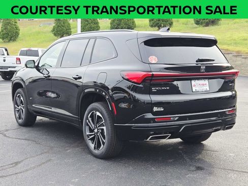 New 2026 Buick Enclave Sport Touring w/ Power Package AWD/4WD image 5