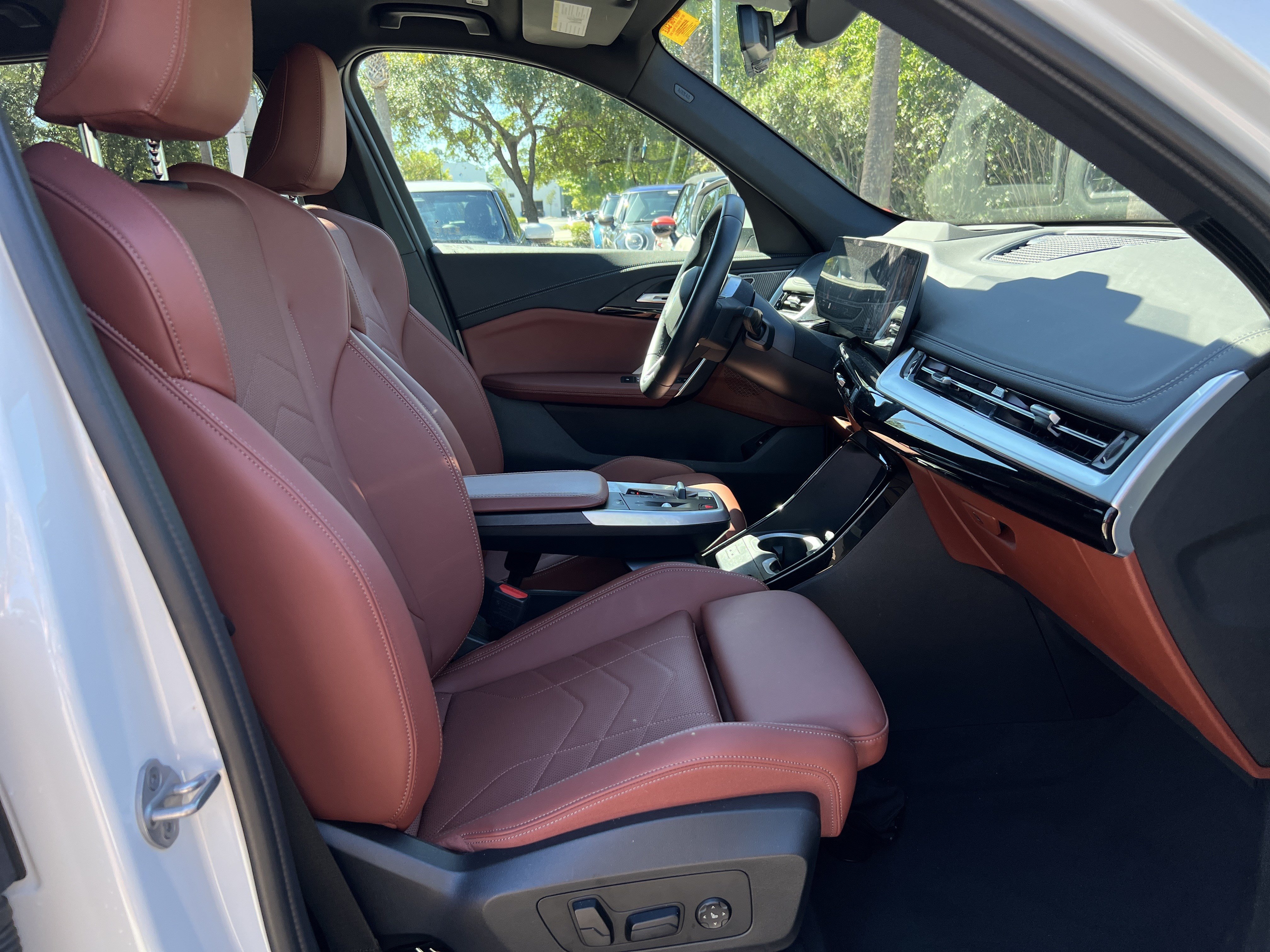 Certified 2026 BMW X1 xDrive28i w/ Technology Package AWD/4WD image 32