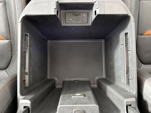 Used 2020 GMC Sierra 1500 AT4 w/ Off-Road Performance Package AWD/4WD image 35