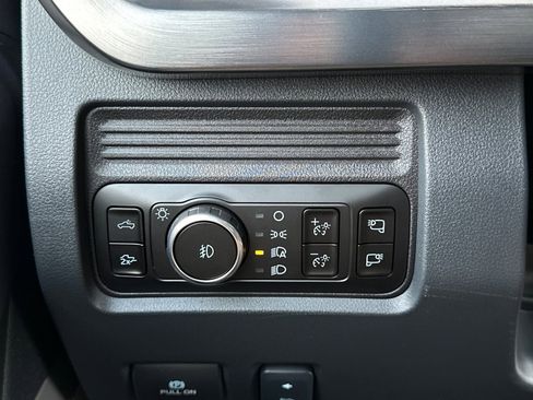 New 2026 Ford F250 Lariat image 26