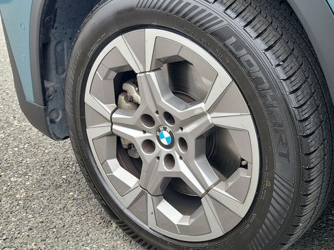 Used 2023 BMW X1 xDrive28i AWD/4WD image 17