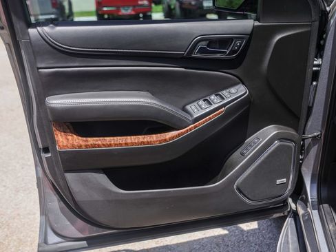 Used 2019 Chevrolet Tahoe Premier RWD image 26