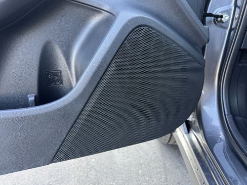 Used 2021 Subaru Crosstrek 2.5i Sport w/ Moonroof Package image 13