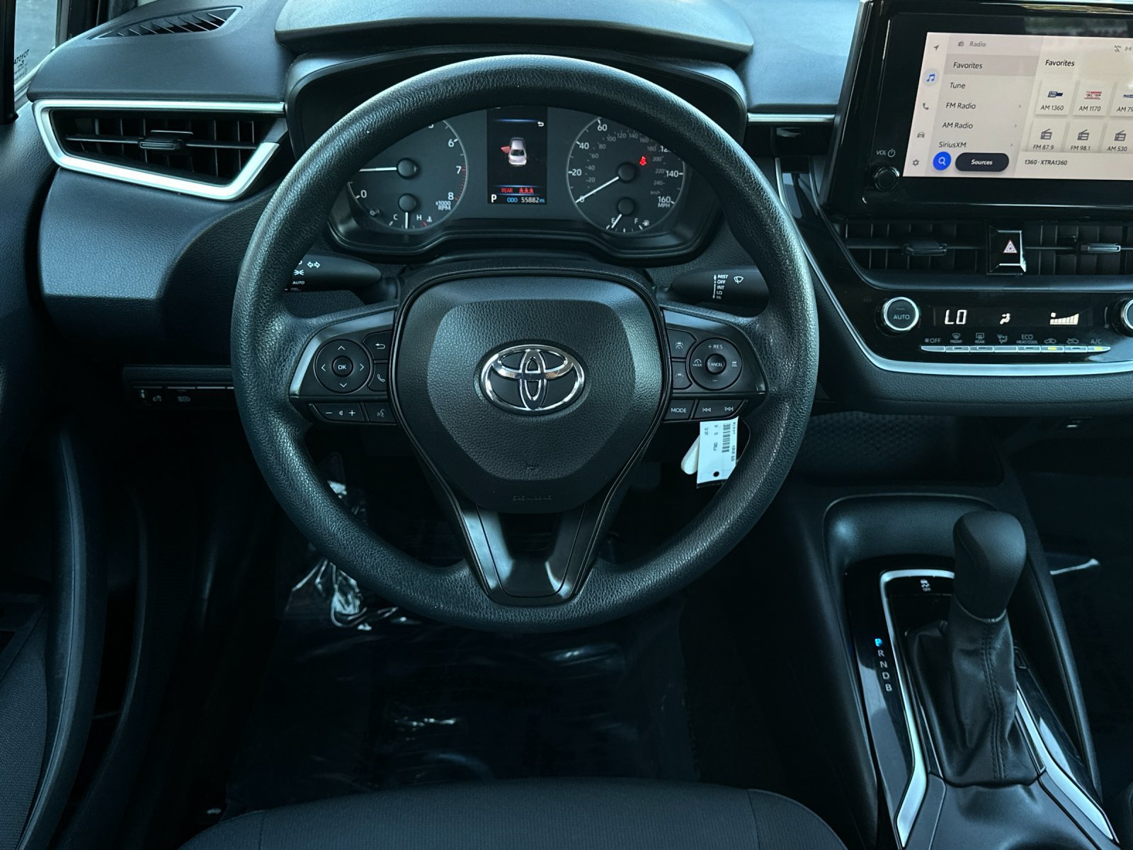 Used 2024 Toyota Corolla LE FWD image 13