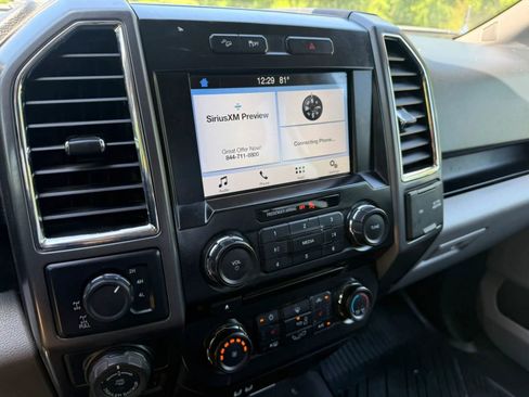 Used 2016 Ford F150 XLT w/ Equipment Group 302A Luxury AWD/4WD image 18