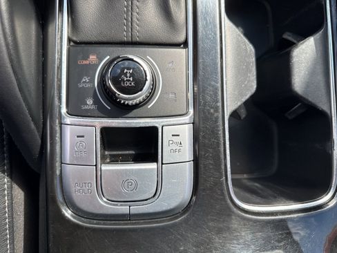 Used 2020 Kia Telluride EX w/ Towing Package image 19