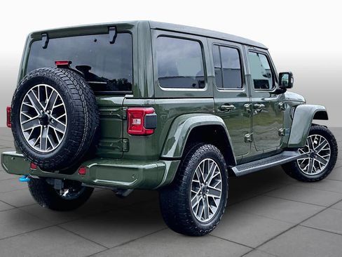 Used 2024 Jeep Wrangler High Altitude AWD/4WD image 13