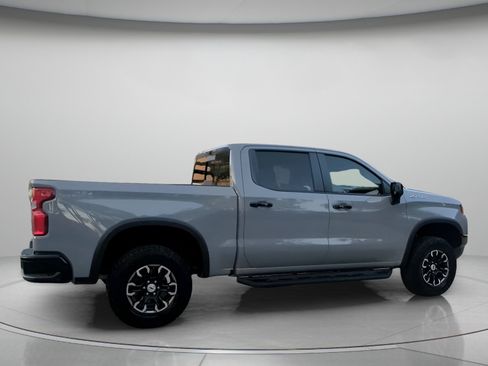Used 2024 Chevrolet Silverado 1500 ZR2 w/ Technology Package AWD/4WD image 30
