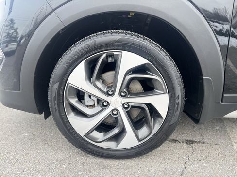 Used 2018 Hyundai Tucson Value image 3