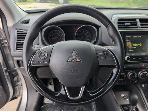 Used 2025 Mitsubishi Outlander Sport AWD image 22