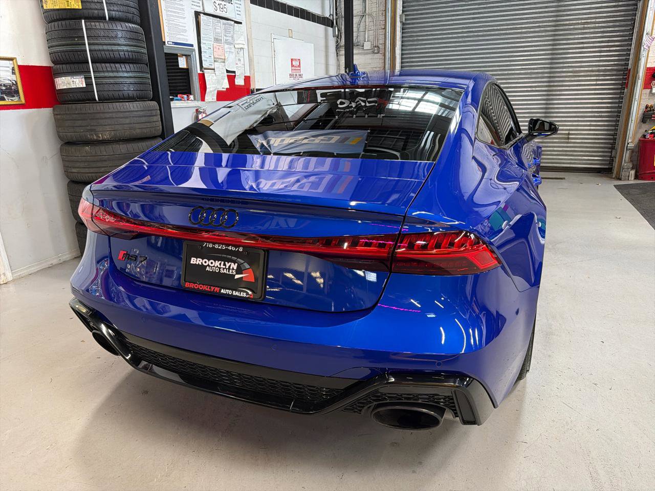 Used 2023 Audi RS 7 Sportback AWD/4WD image 6