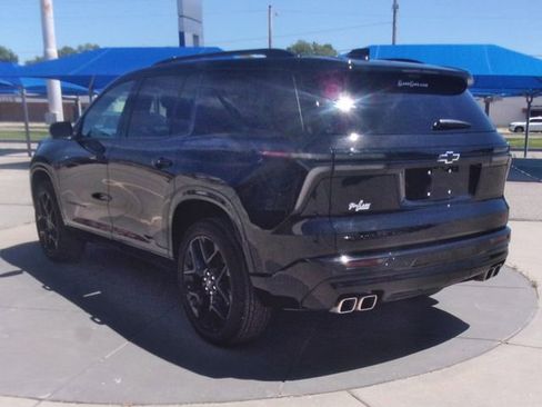 Used 2025 Chevrolet Traverse RS w/ LPO, Floor Liner Package AWD/4WD image 17